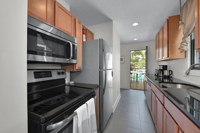 Furnished Finder property 736220_1 photo 16