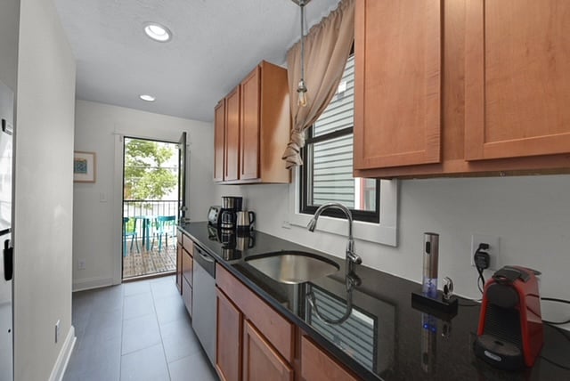 Furnished Finder property 736220_1 photo 15