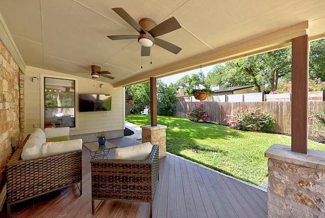 Exterior Covered Deck with TV, Propane Heater and Electric Outlets, Fans and Lighting.
Switch for outdoor deck lighting by House French Doors.