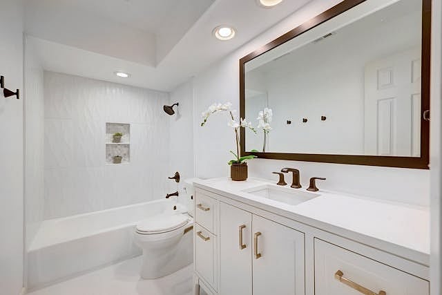 3rd Bathroom on Second Floor
Towels In Cabinet with Toiletries