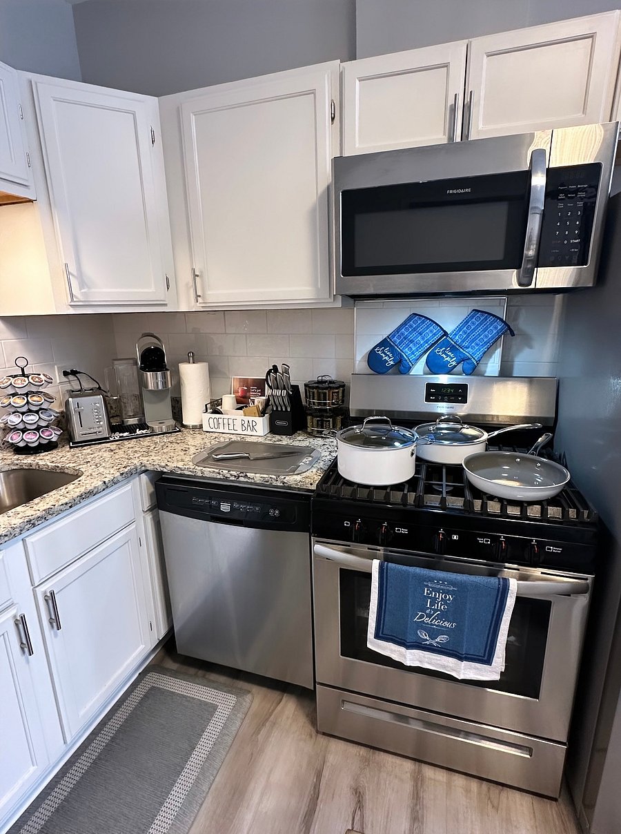 Furnished Finder property 736266_1 photo 14