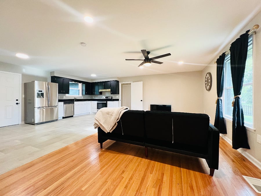 Furnished Finder property 736281_4 photo 4