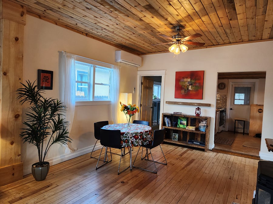 Furnished Finder property 736282_1 photo 3