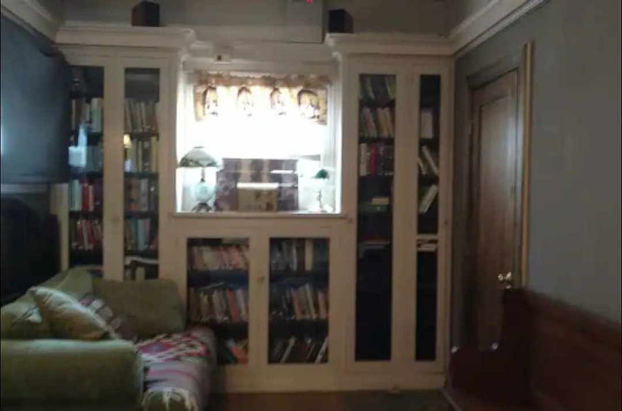 Private Studio with private entrance and bath.