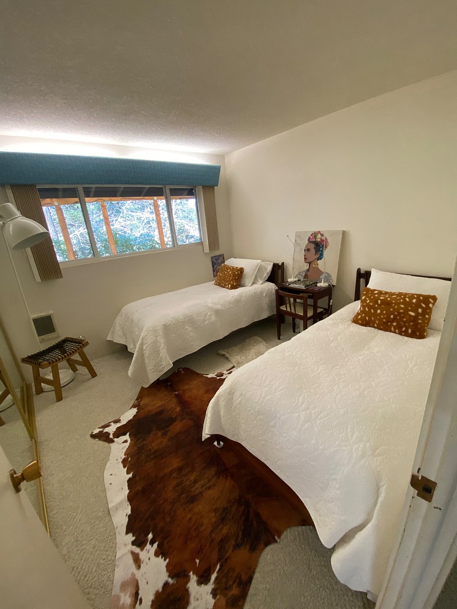 Bedroom #3 has two twin beds

Bedroom #2 queen bed