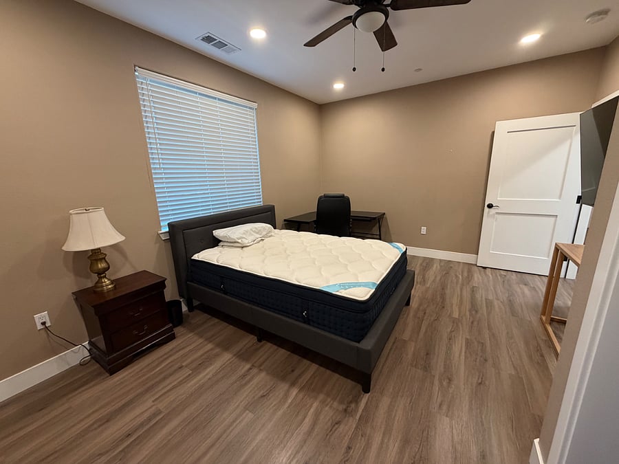 Furnished Finder property 736375_1 photo 8