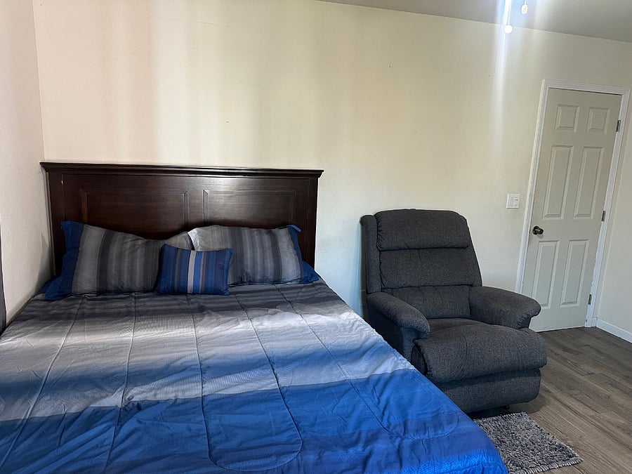 Furnished Finder property 736433_1 photo 7