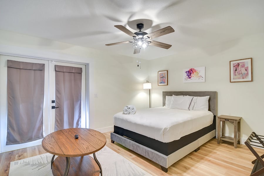 Second primary bedroom, queen bed with ensuite