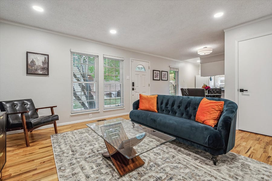 Furnished Finder property 736502_1 photo 6