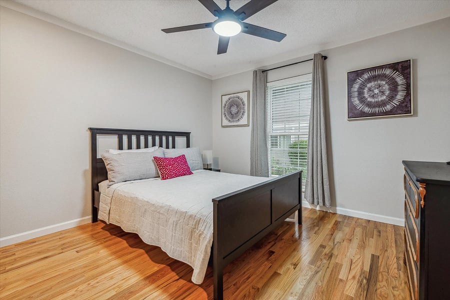 Furnished Finder property 736502_1 photo 13