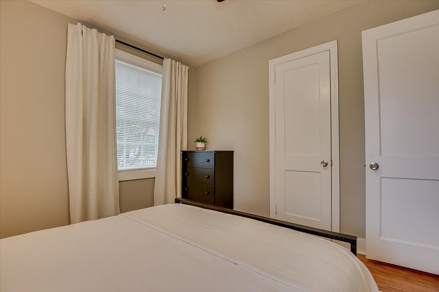Furnished Finder property 736530_1 photo 22
