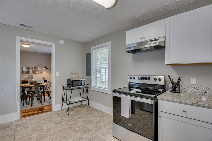 Furnished Finder property 736530_1 photo 15
