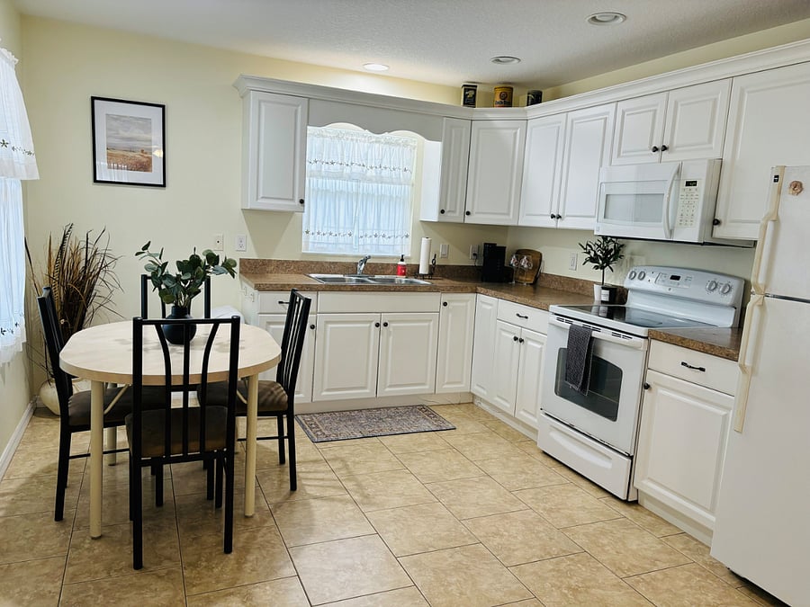 Furnished Finder property 736535_1 photo 3