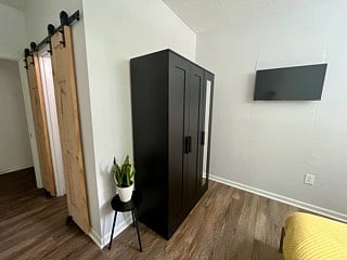 Furnished Finder property 736558_1 photo 10