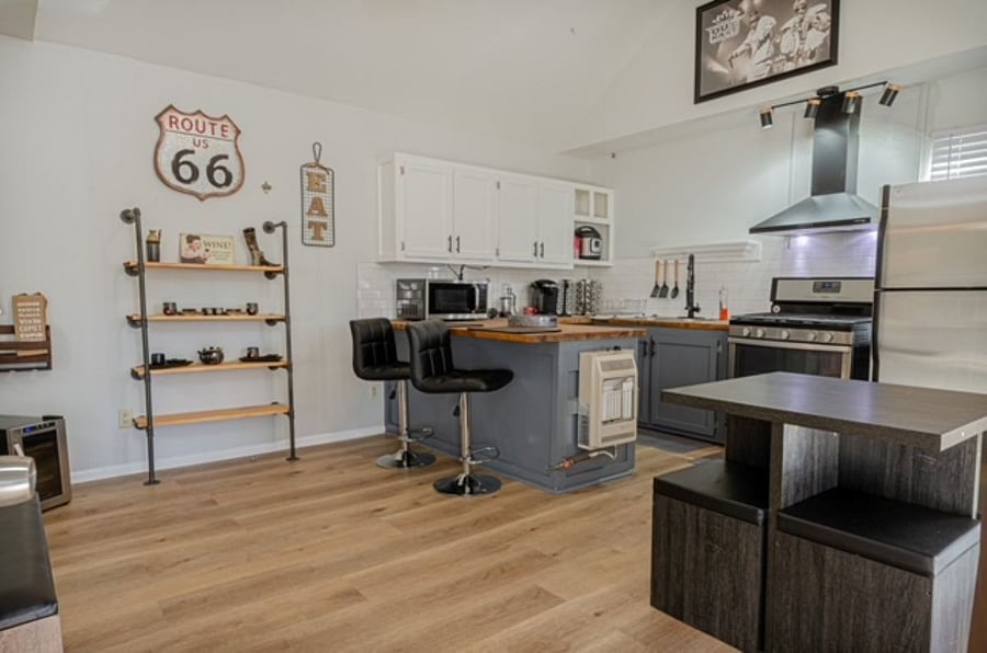 Furnished Finder property 736571_1 photo 1