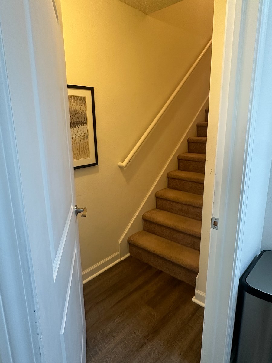 master suite entrance (private entrance from inside and no one shares upstairs space) 