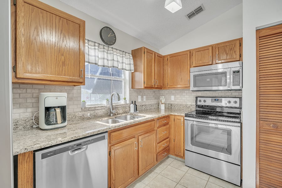 Furnished Finder property 736670_1 photo 9