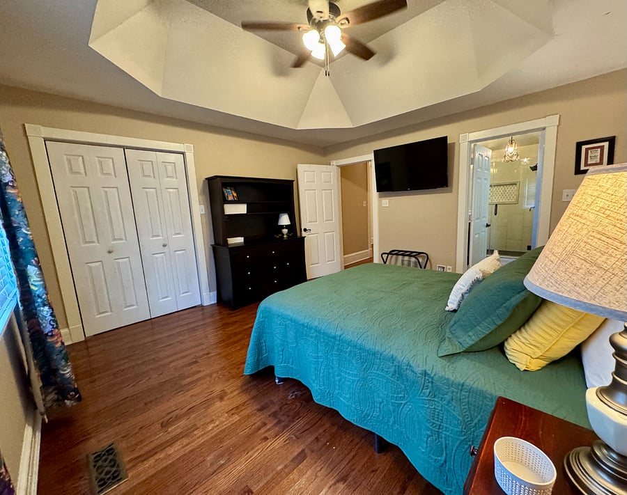 Furnished Finder property 736701_1 photo 13