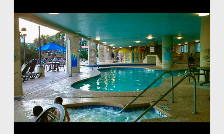 Hot tub/Indoor Pool