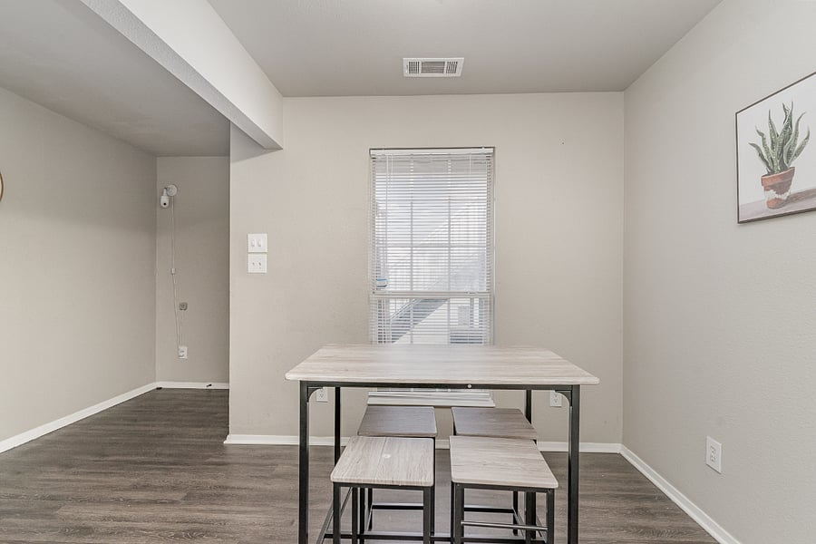 Furnished Finder property 736782_1 photo 3