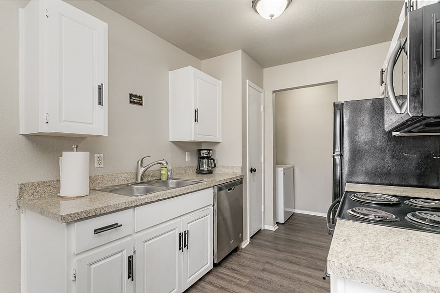 Furnished Finder property 736782_1 photo 7