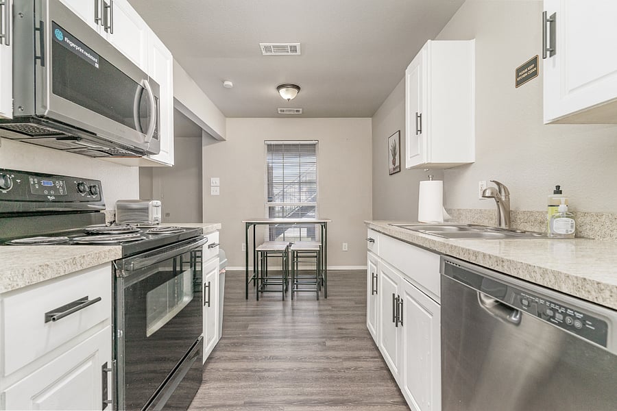 Furnished Finder property 736782_1 photo 8