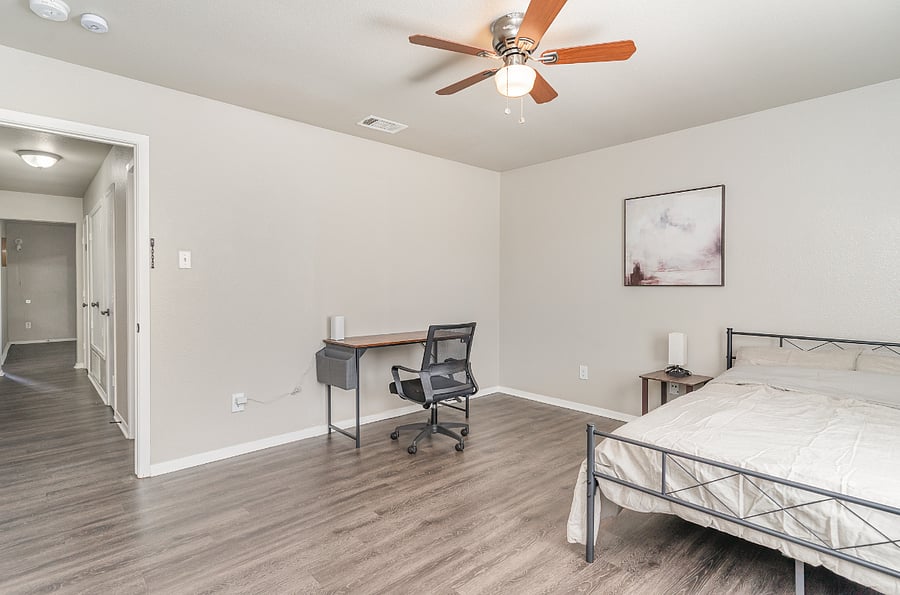 Furnished Finder property 736782_1 photo 13