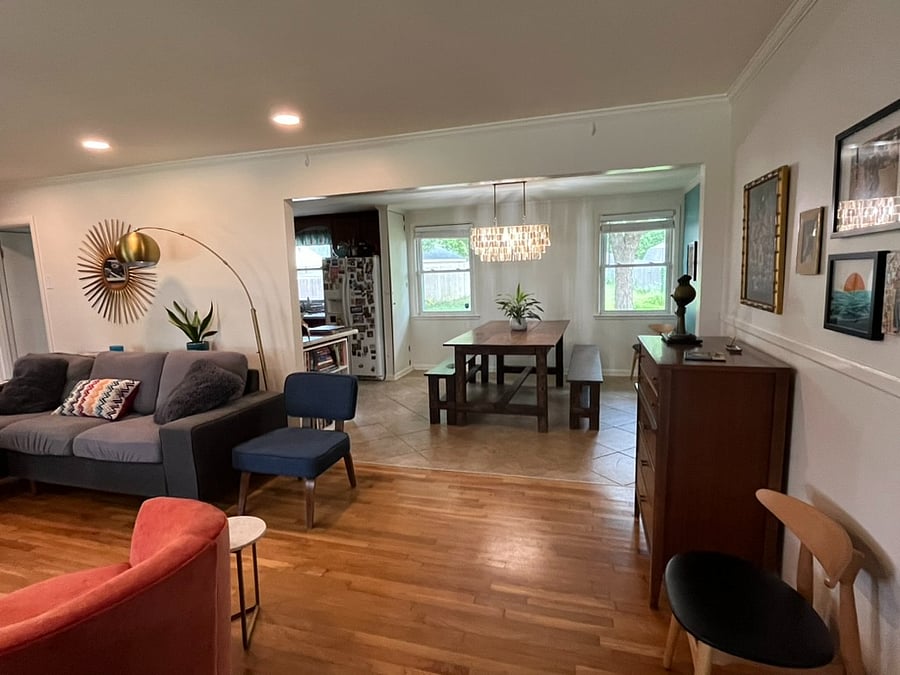 Dining room from entrance view
