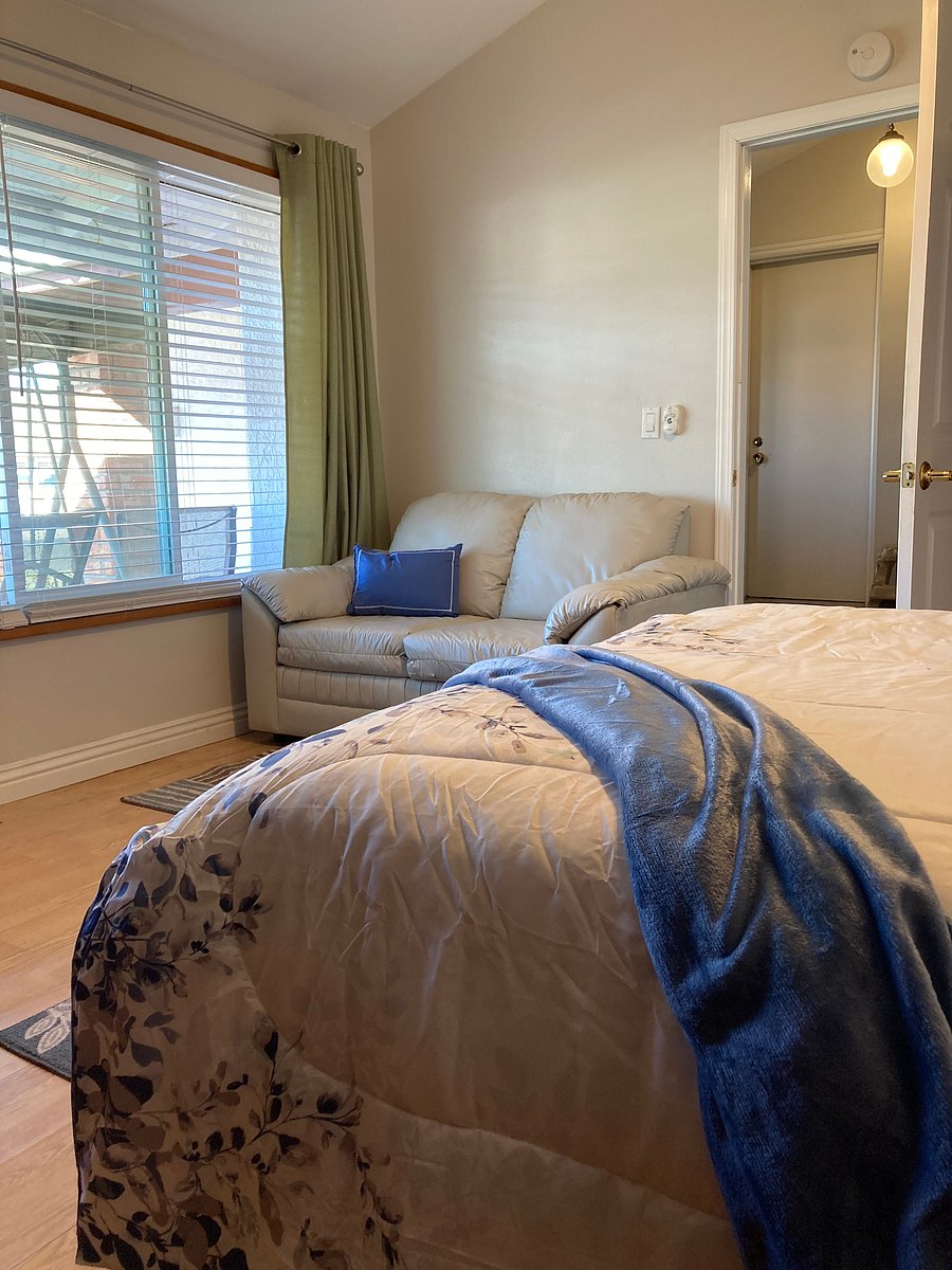 Furnished Finder property 736843_2 photo 10