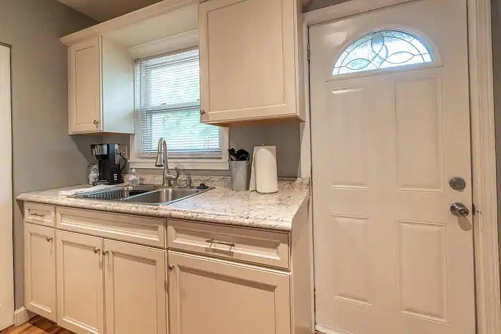 Furnished Finder property 736854_1 photo 11