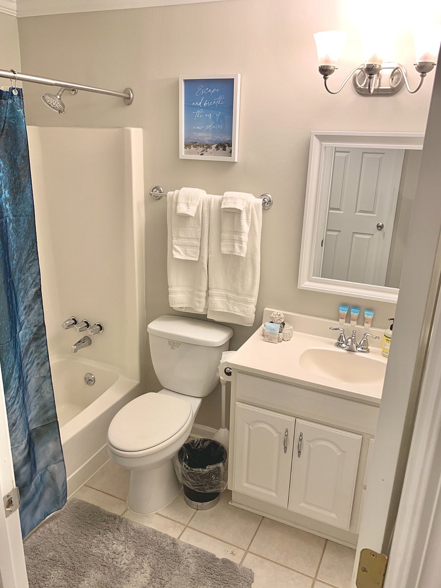 Bathroom 2