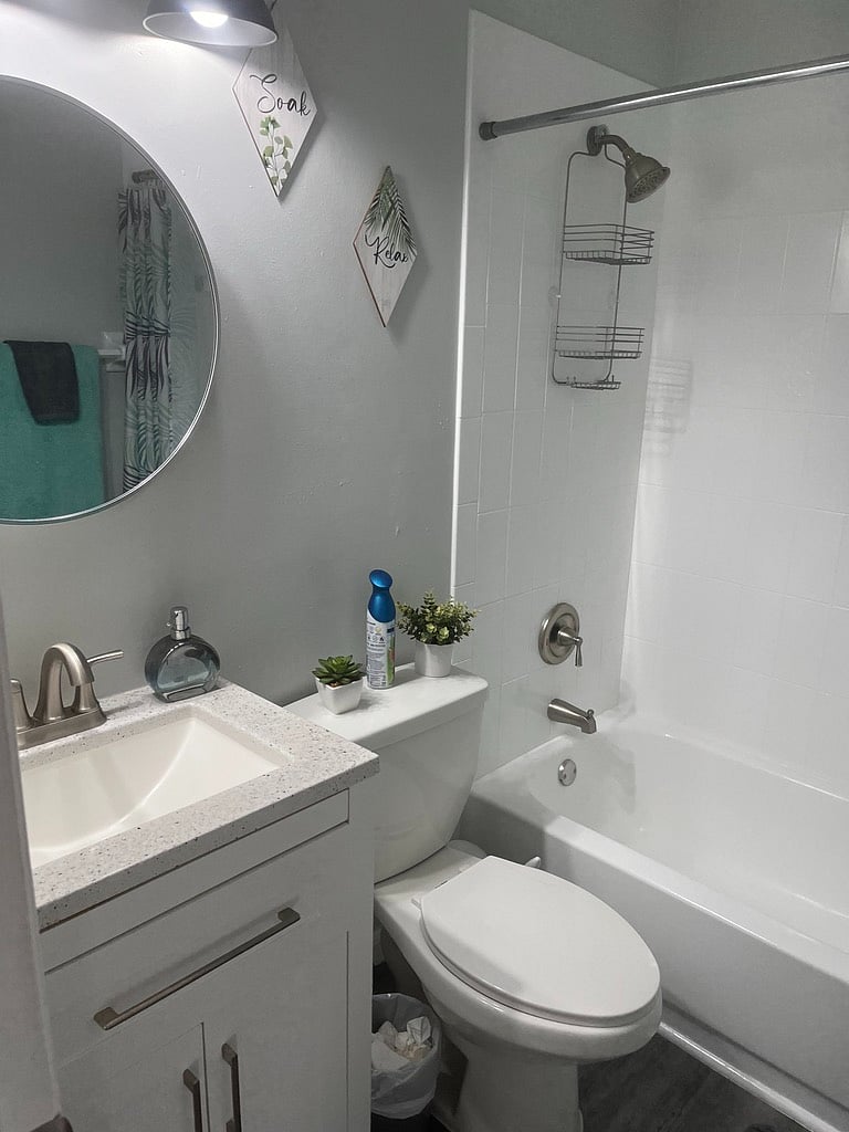 Furnished Finder property 736987_1 photo 3