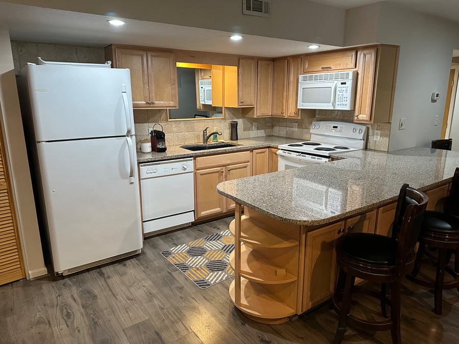 Furnished Finder property 736992_1 photo 3