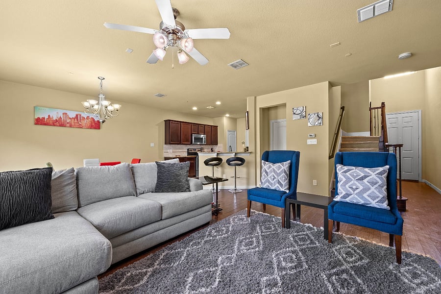 Furnished Finder property 737000_1 photo 3