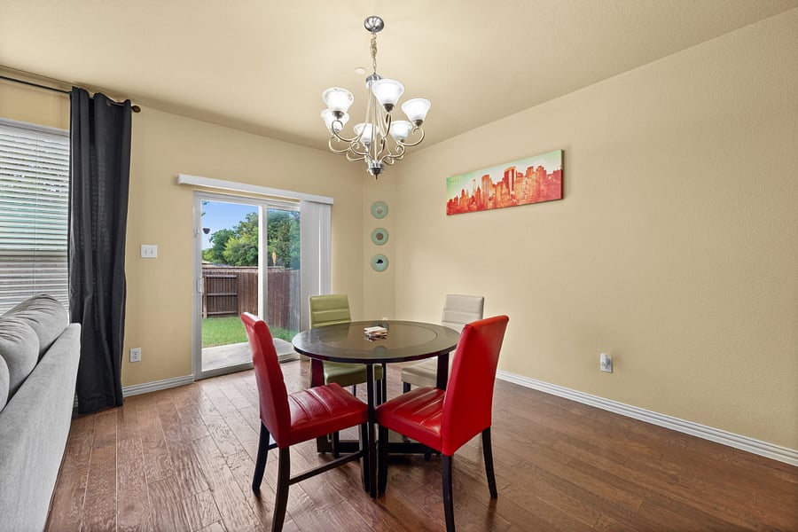 Furnished Finder property 737000_1 photo 5