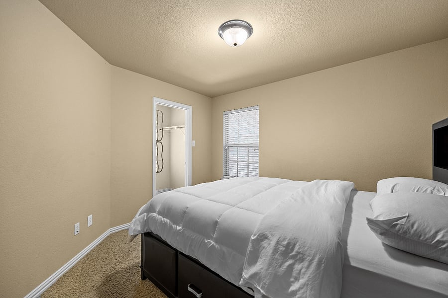 Furnished Finder property 737000_1 photo 14