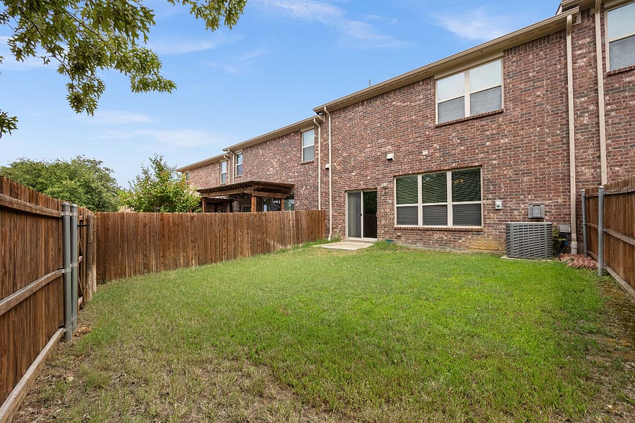 Furnished Finder property 737000_1 photo 19