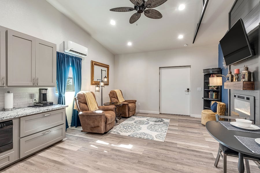 Furnished Finder property 737010_1 photo 3