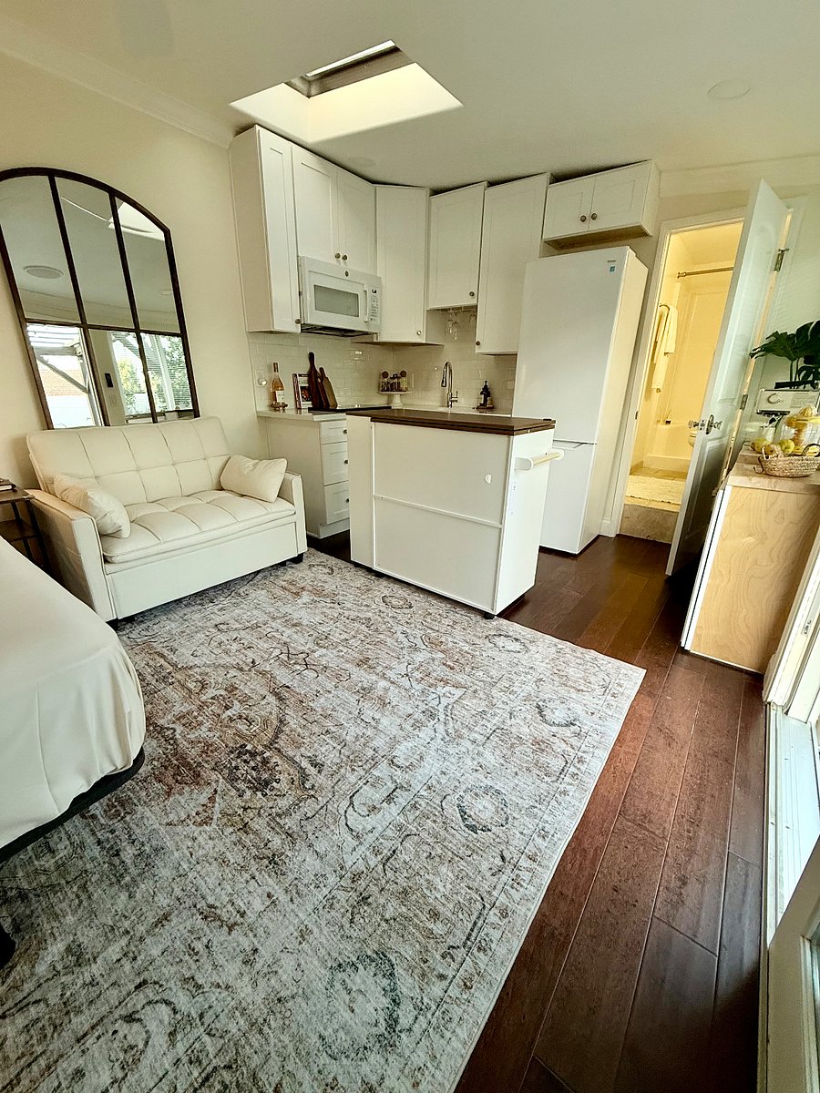 Furnished Finder property 737021_1 photo 32