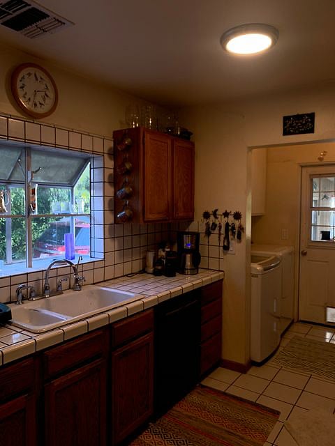 Furnished Finder property 737060_1 photo 10