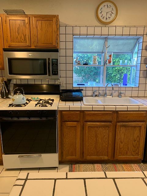 Furnished Finder property 737060_1 photo 15