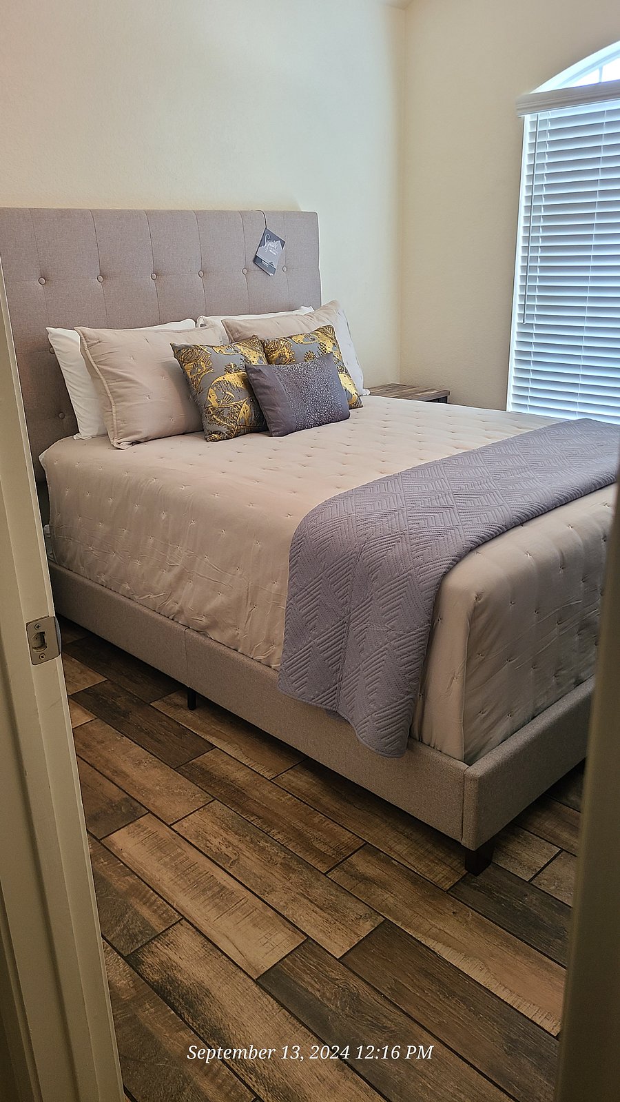 Furnished Finder property 737083_1 photo 34