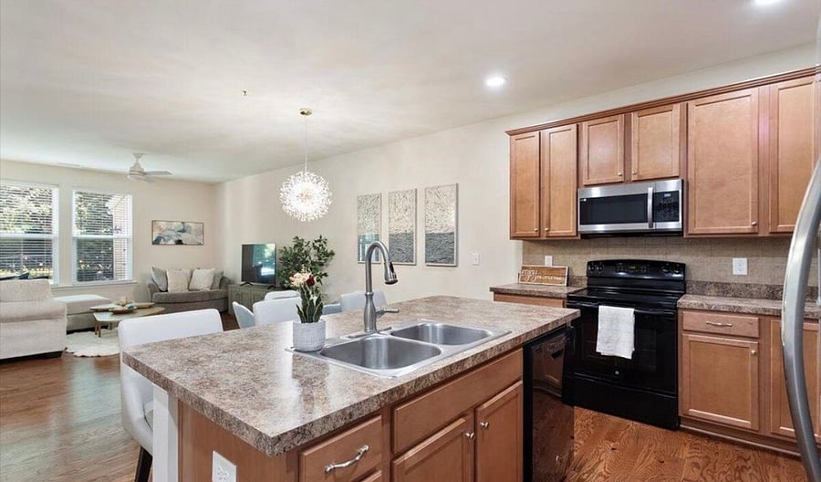 Furnished Finder property 737119_1 photo 26