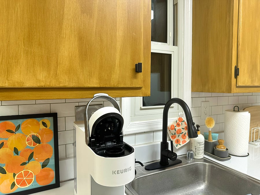 Keurig coffeemaker
not pictured: 12-cup drip coffeemaker, toaster
