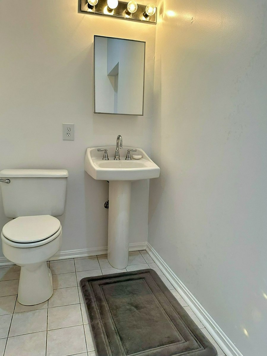 en suite, three-quarter bathroom
not pictured: hair dryer, curling iron, starter kit of toiletries