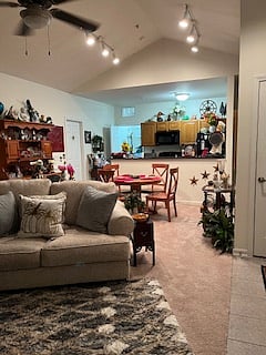Furnished Finder property 737127_1 photo 3