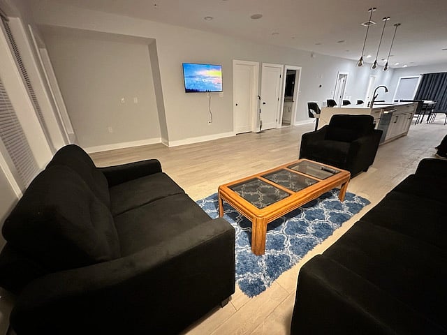 Furnished Finder property 737154_1 photo 7