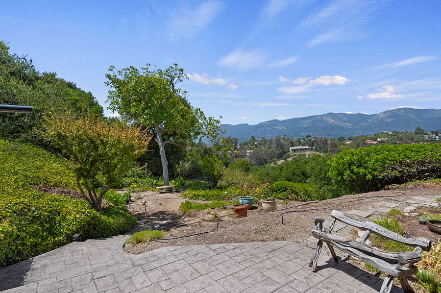 Furnished Finder property 737156_1 photo 11