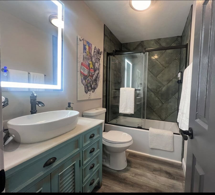Main Bath