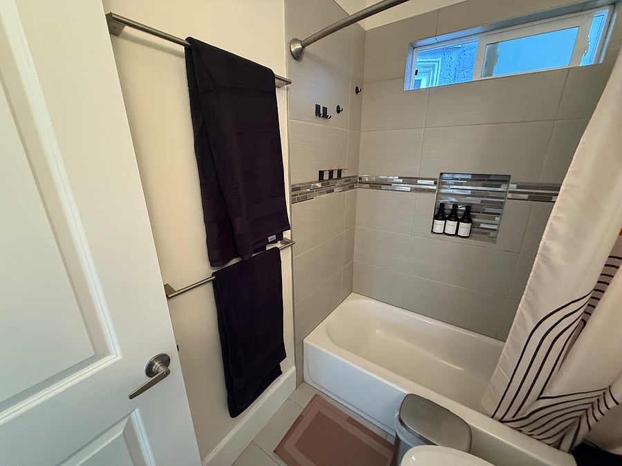 Furnished Finder property 737201_2 photo 8